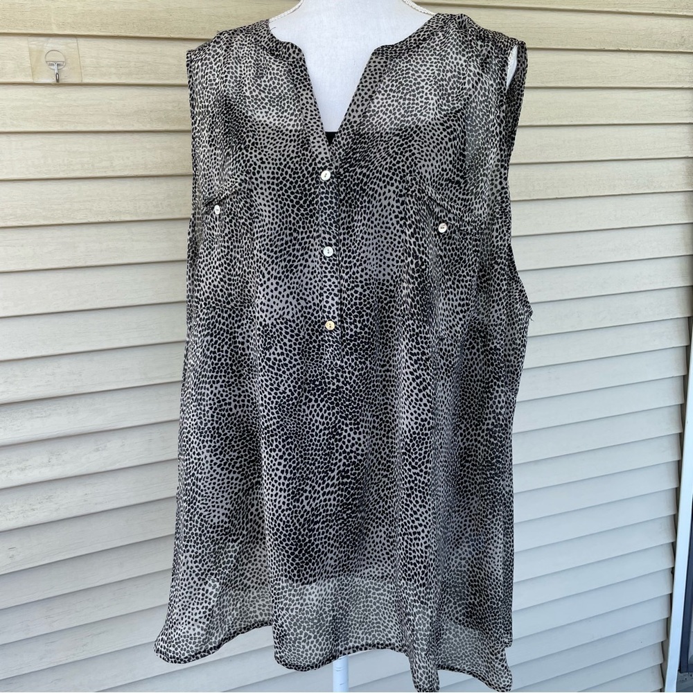Apt. 9 Women's Black and White Sleeveless Top Size 3X